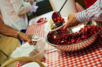 Sweet, sweet local strawberries from Laundry Farms.